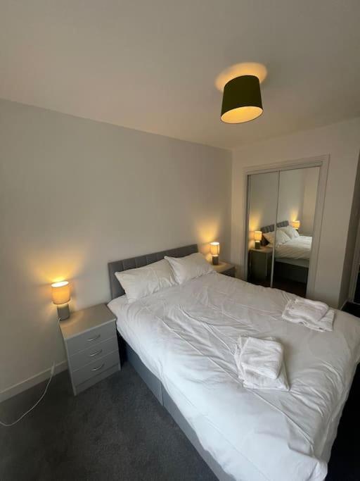 Modern 2 Bedroom City Apartment Glasgow Extérieur photo
